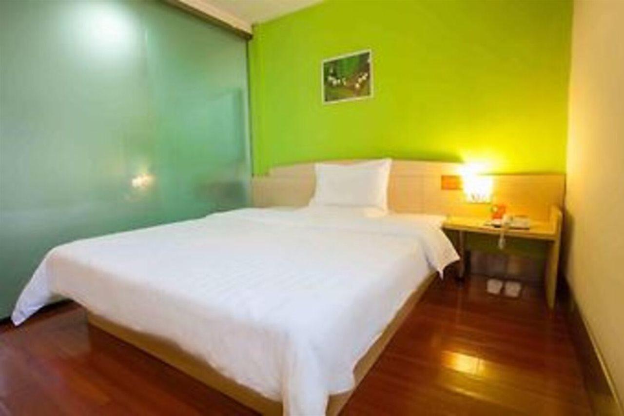 7Days Inn Xiamen Lotus Square Branch Jiangtou Екстер'єр фото