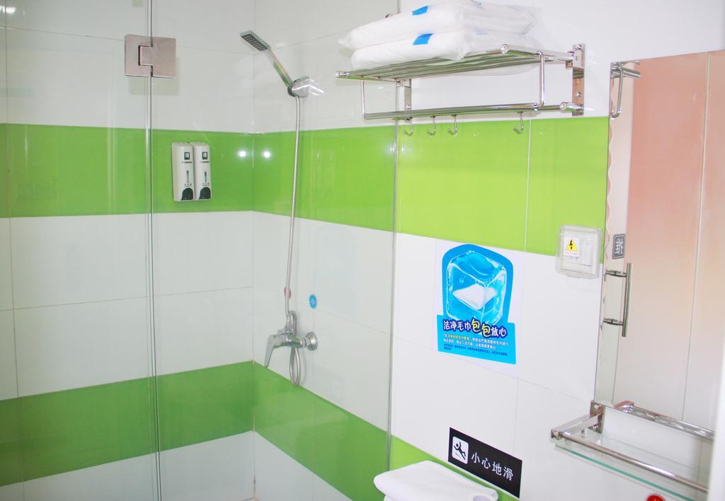 7Days Inn Xiamen Lotus Square Branch Jiangtou Екстер'єр фото